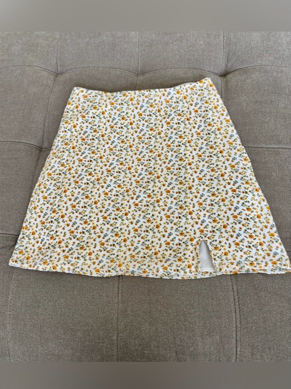Hollister Women's Ultra High Rise Floral Mini
Skirt